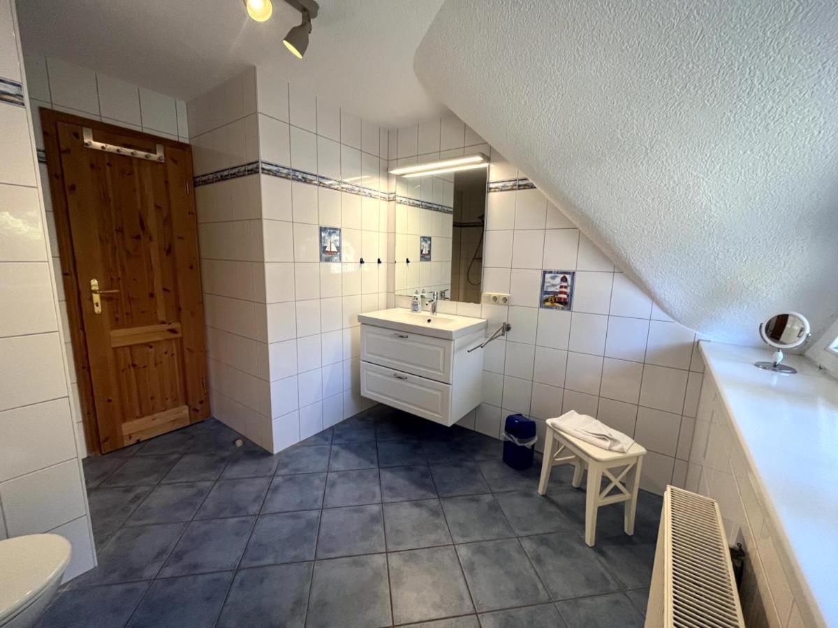 Ferienwohnung Lasse In Wieck Ngoại thất bức ảnh