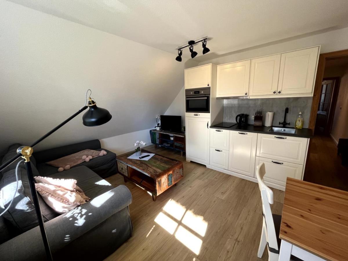 Ferienwohnung Lasse In Wieck Ngoại thất bức ảnh